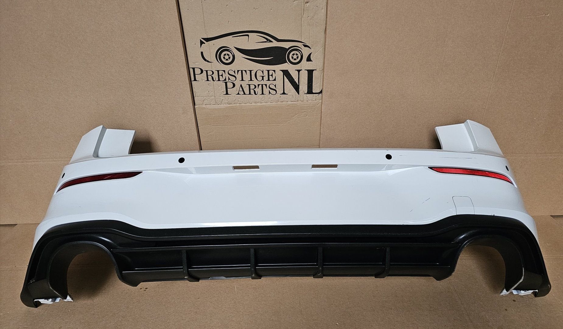 VW GOLF VIII 8 GTI CLUBSPORT ACHTERBUMPER 5H6807421D Bumper, Auto-onderdelen, Carrosserie en Plaatwerk, Gebruikt, -, Ophalen of Verzenden