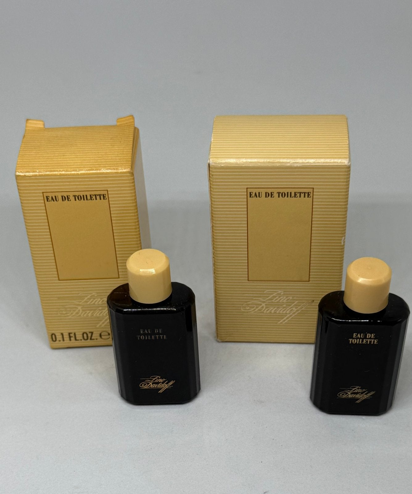 2 verschillende miniaturen Zino Davidoff eau de toilette, Verzenden, Nieuw, Miniatuur, Gevuld