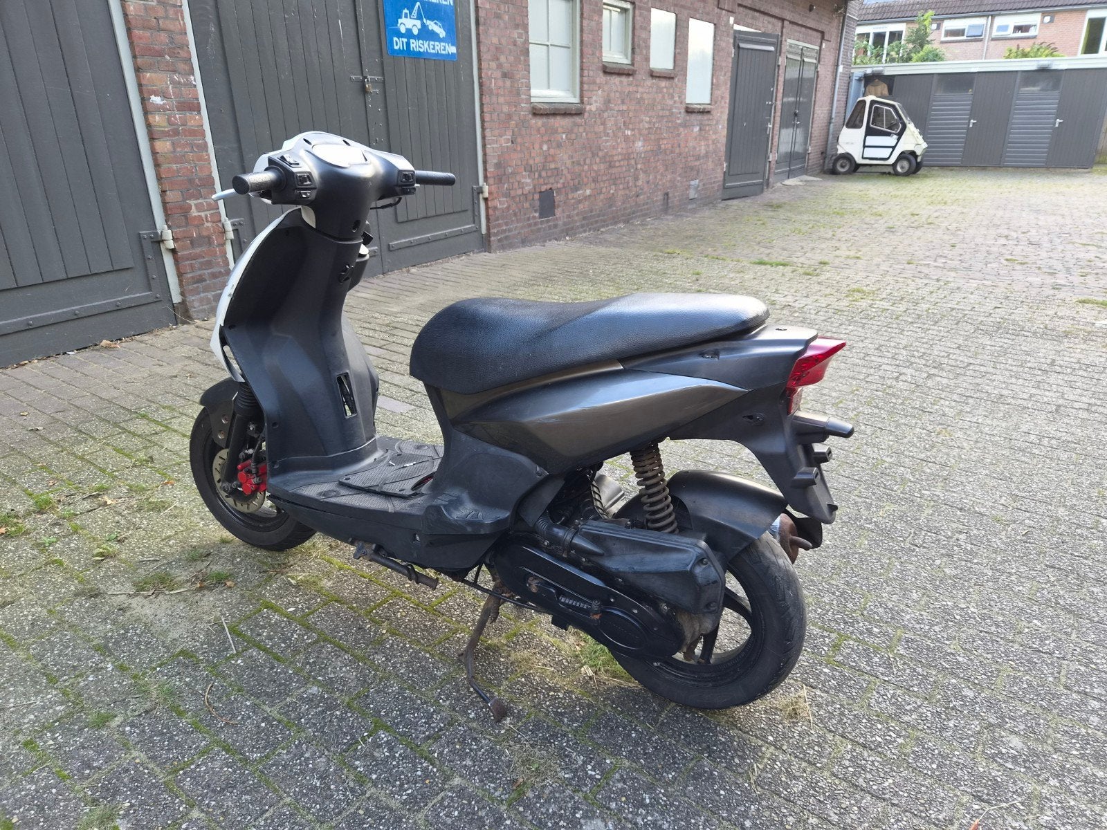 SYM Orbit 2 - Geel kenteken - Opknapper/Onderdelen, Fietsen en Brommers, Ophalen of Verzenden, Gebruikt, Maximaal 45 km/u, Orbit
