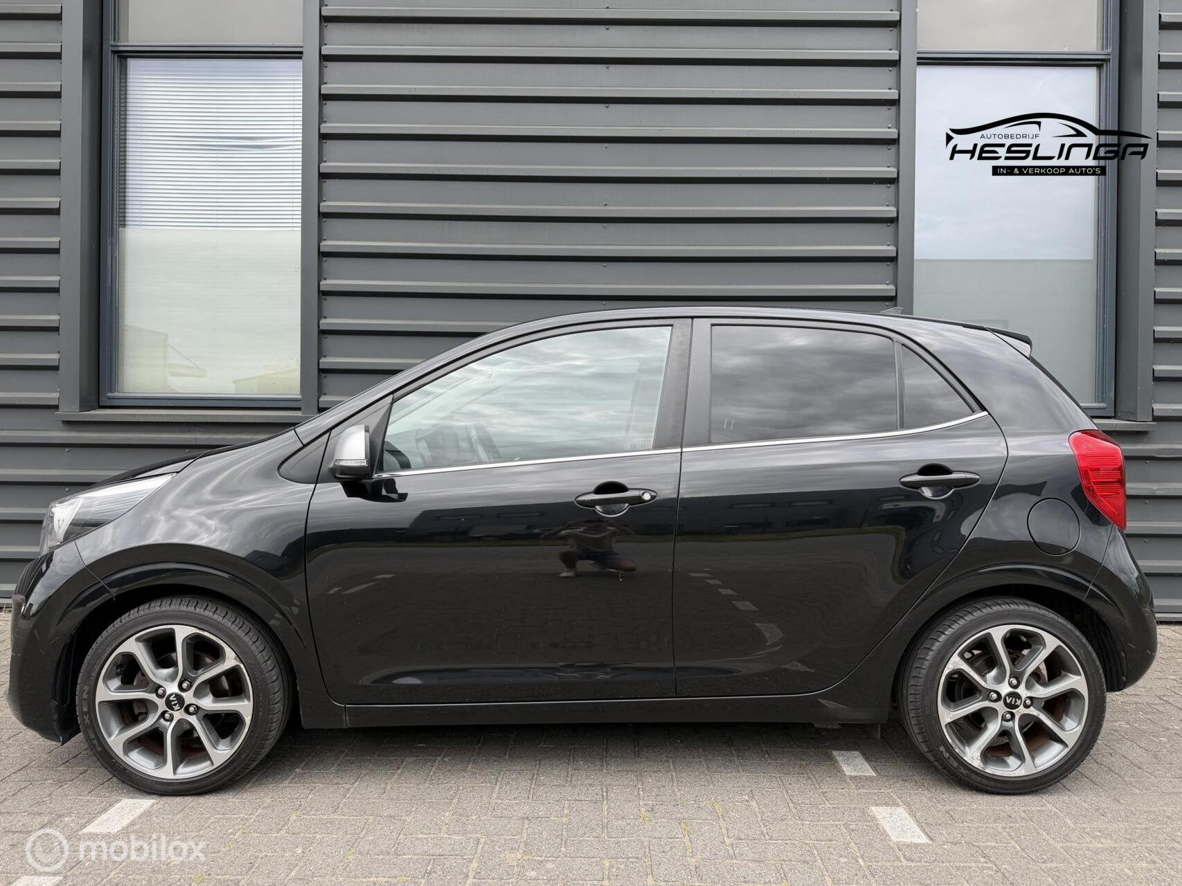 Foto 3 van Kia Picanto 1.0 CVVT Design Edition | Leder