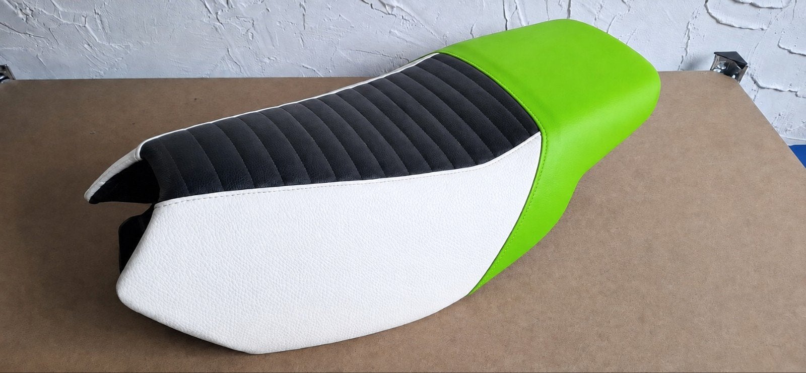 Custom zadel voor Peugeot Speedfight - kleuren zelf kiezen!, Ophalen of Verzenden, Zo goed als nieuw, Nb, Nb