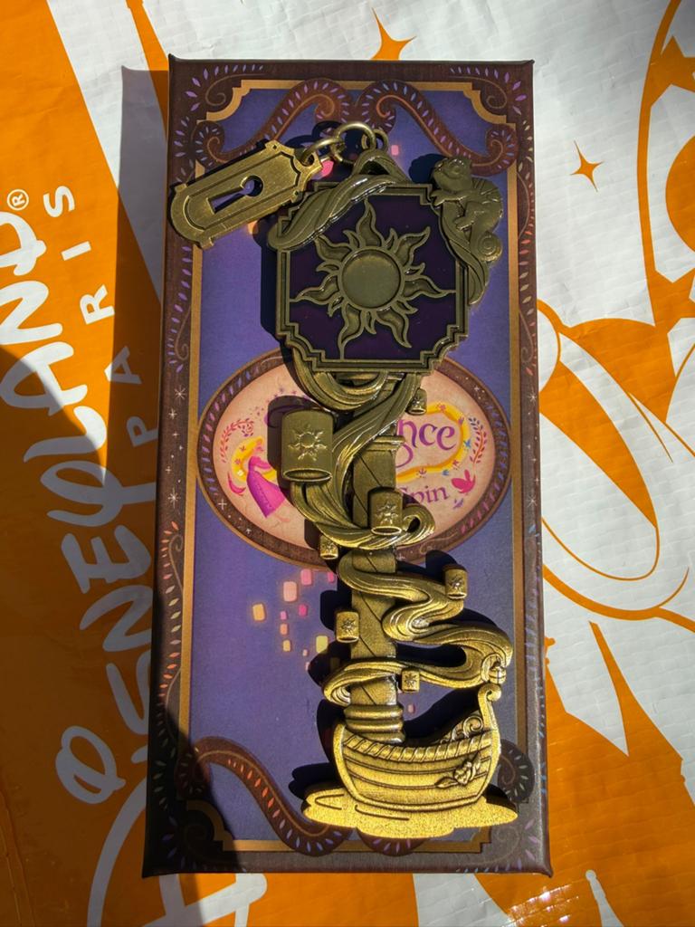 Disneyland paris sleutel / key rapunzel, Verzenden, Overige figuren, Nieuw, Overige typen