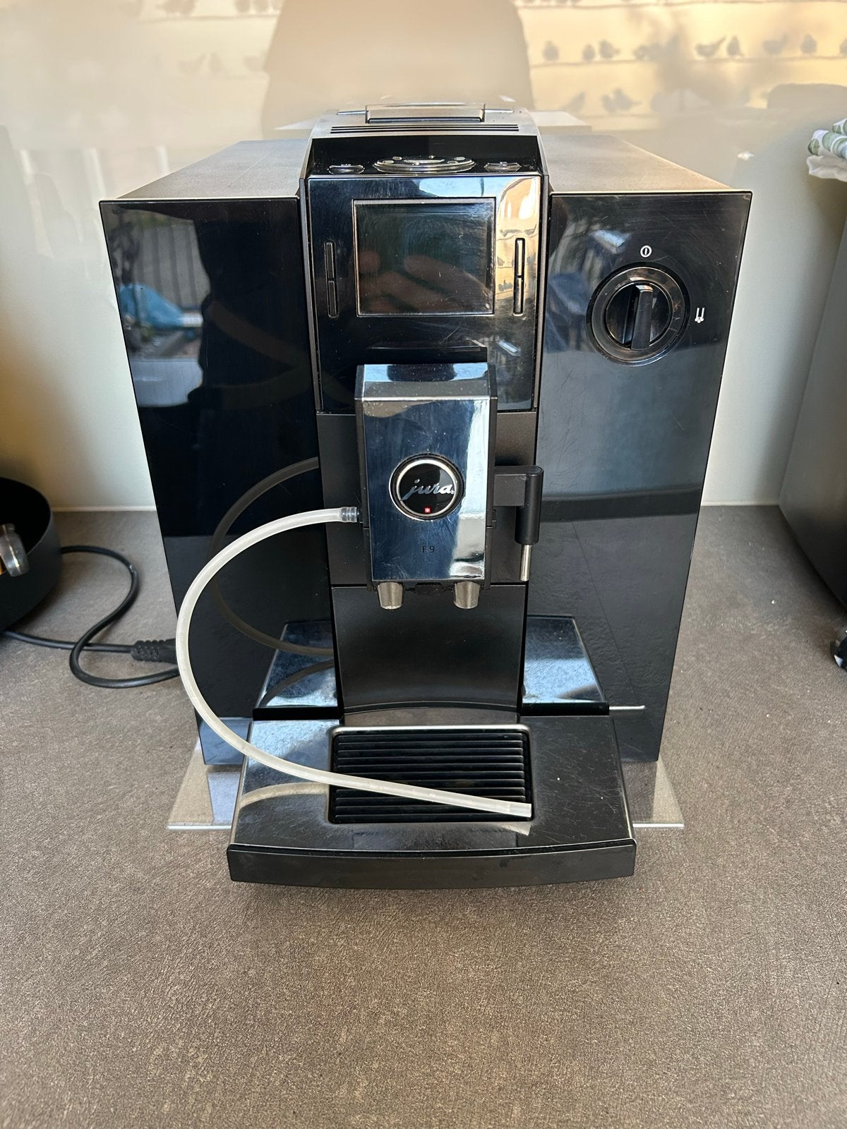 Jura F9 Espresso Koffiemachine - Bonenapparaat, Ophalen, Gebruikt, Koffiemachine, Koffiebonen