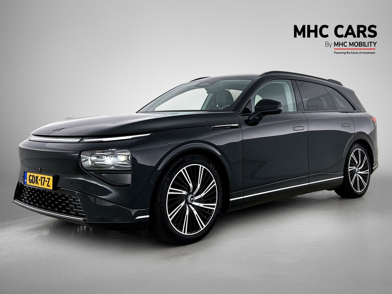 XPENG G9 AWD Performance 98 kWh | Premium Comfort & Audio |, Auto's, Gebruikt, Zwart, Zwart, Vierwielaandrijving