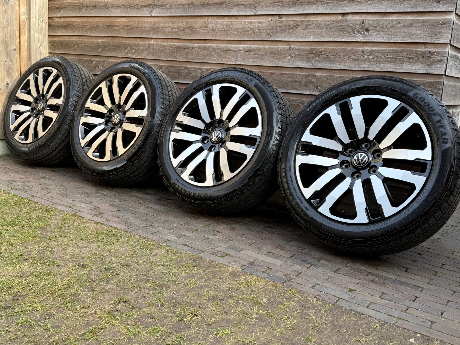Orig DEMO Volkswagen Amarok Varberg 21 inch velgen + banden, Auto-onderdelen, Banden en Velgen, Banden en Velgen, Zomerbanden