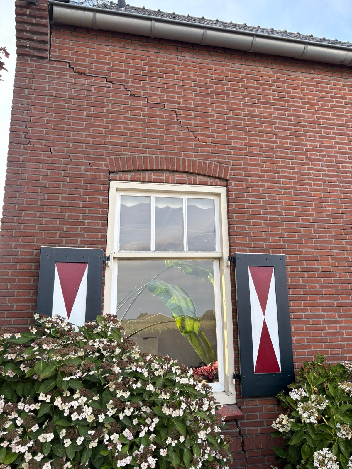 Kozijn uit oude boerderij, Gebruikt, Raamkozijn, Inclusief glas, Hout