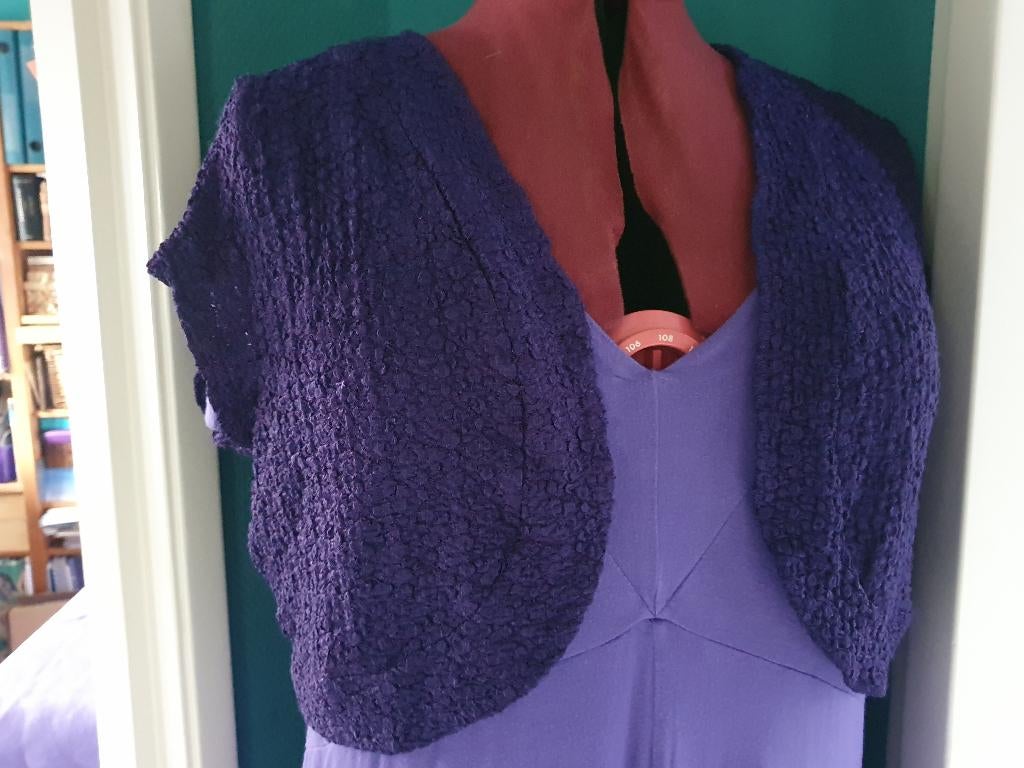 kort paars vestje X two, X-Two, Paars, Maat 46/48 (XL) of groter, Ophalen of Verzenden