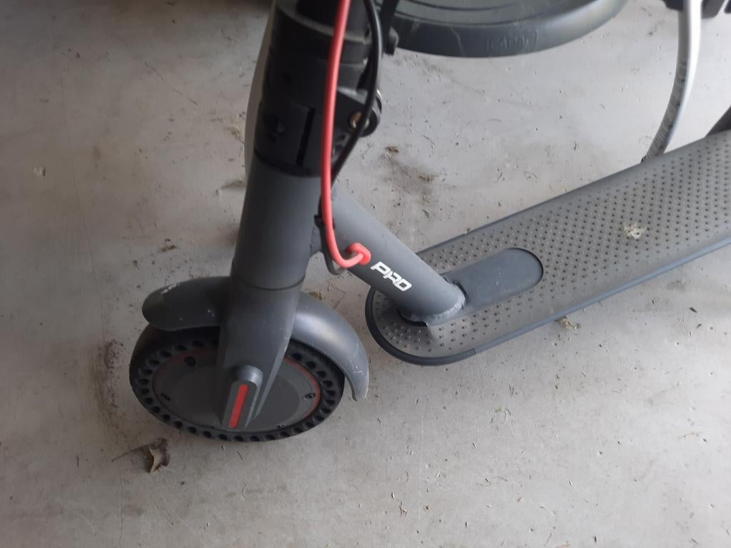 Onderdelen  gebruiken voor elektrische step - Xiaomi Pro, Fietsen en Brommers, Steps, Ophalen of Verzenden, Gebruikt, Elektrische step (E-scooter)