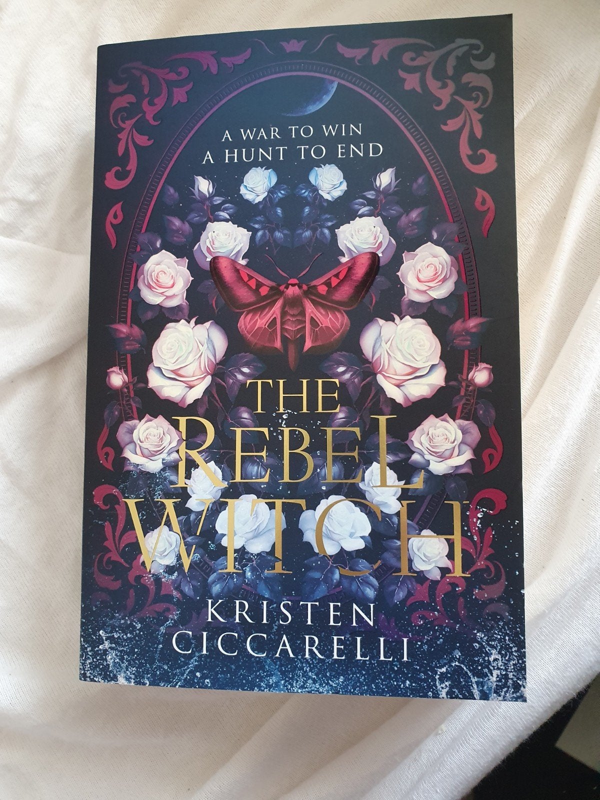 The Rebel Witch - Kristen Ciccarelli (Engels), Ophalen of Verzenden, Zo goed als nieuw, Kristen Ciccarelli