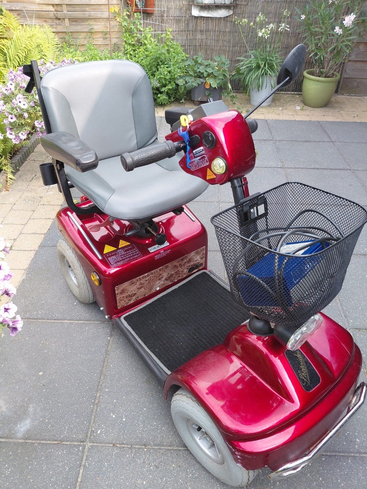 scootmobiel, Ophalen, Shoprider