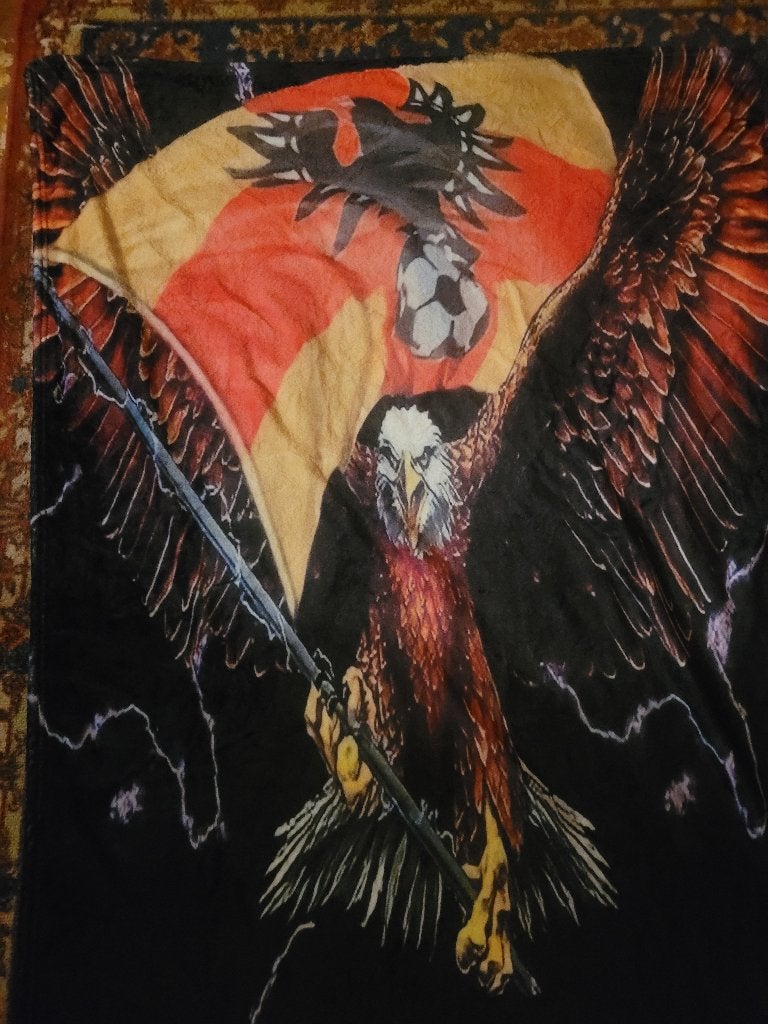 Go Ahead Eagles handdoek + EXTRA'S o.a. boek Eagles 2027., Ophalen of Verzenden, Nieuw, Overige binnenlandse clubs, Vaantje of Sjaal