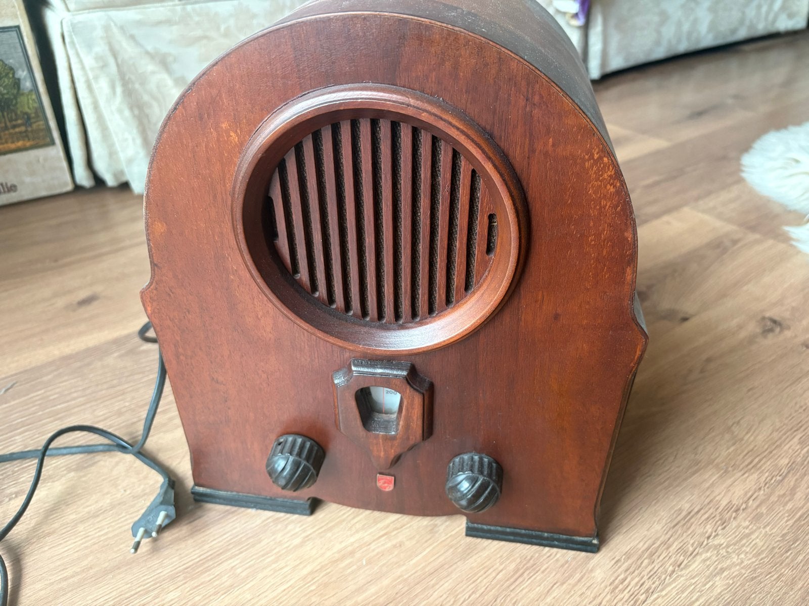Oude Philips radio met bakelieten knoppen, Ophalen of Verzenden