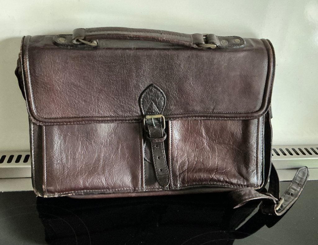 Vintage leren aktetas merk HIDESIGN, Ophalen, Minder dan 30 cm, Bruin, Aktetas of Boekentas