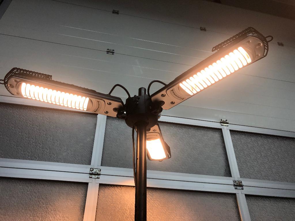 Te koop:  Sunred Parasol Heater 2000 watt, Ophalen, Zo goed als nieuw, Elektrisch, Parasol