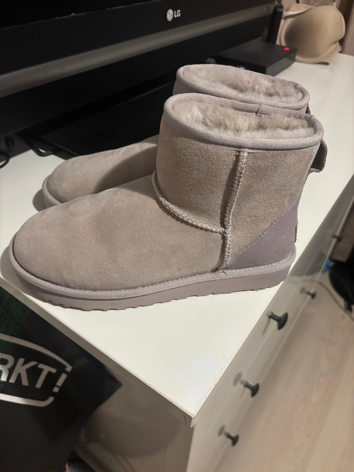 Uggs Classic Mini Laarzen - Maat 40, Overige kleuren, Lage of Enkellaarzen, Nieuw, Ophalen of Verzenden
