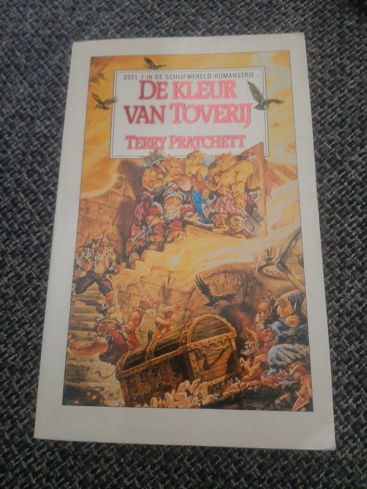 De Kleur van Toverij - Terry Pratchett (Deel 1), Ophalen of Verzenden