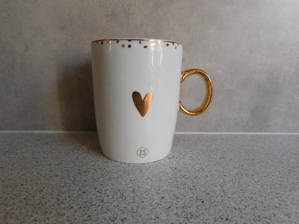 Limited Theemok Goud Hartje Confetti Wit Zusss, Huis en Inrichting, Overige merken, Keramiek, Zo goed als nieuw, Modern