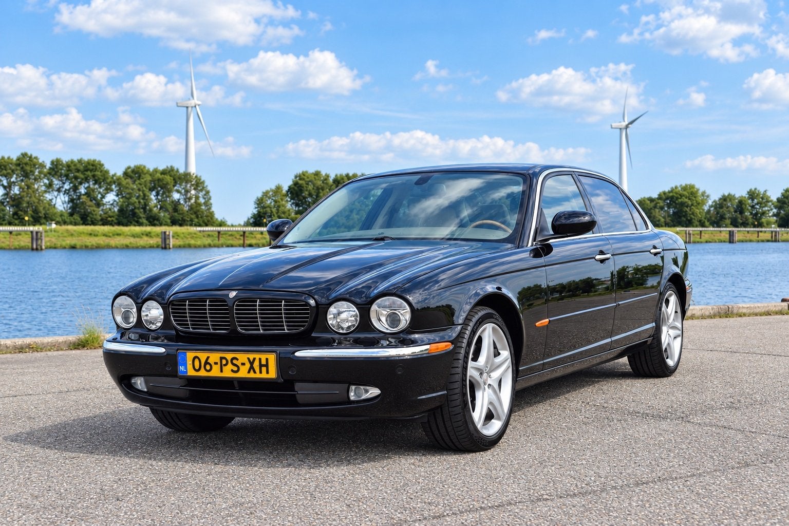 Jaguar XJ 4.2 V8 Sovereign LWB (bj 2004, automaat), Auto's, Automaat, Dealer onderhouden, Gebruikt, 8 cilinders