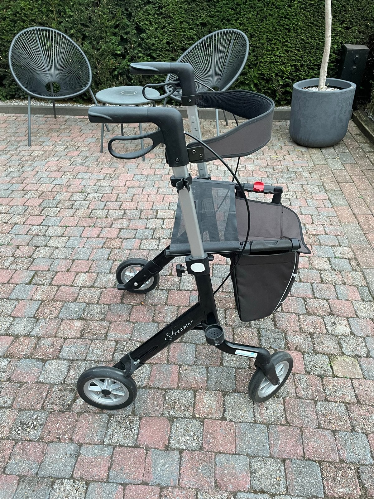 Rollator merk Streamer, Ophalen, Lichtgewicht, Zo goed als nieuw