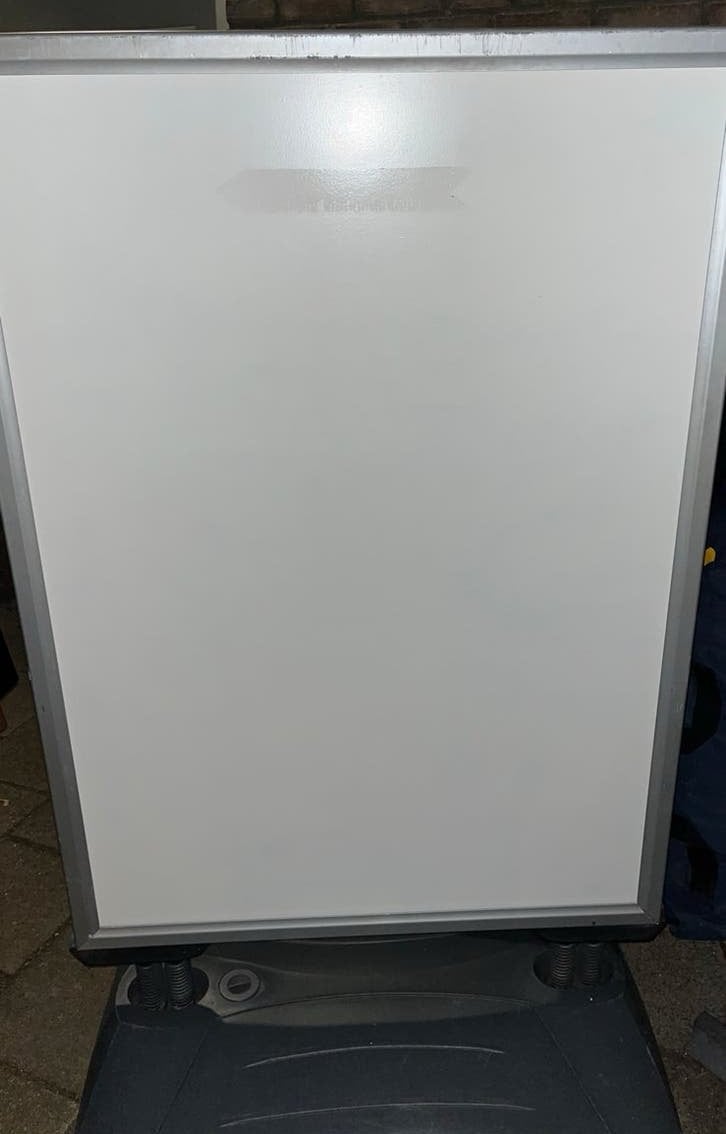 stevig A0 stoepbord (dubbelzijdig) swingplus / reclamebord, Verzamelen, Merken en Reclamevoorwerpen, Ophalen, Gebruikt, Reclamebord