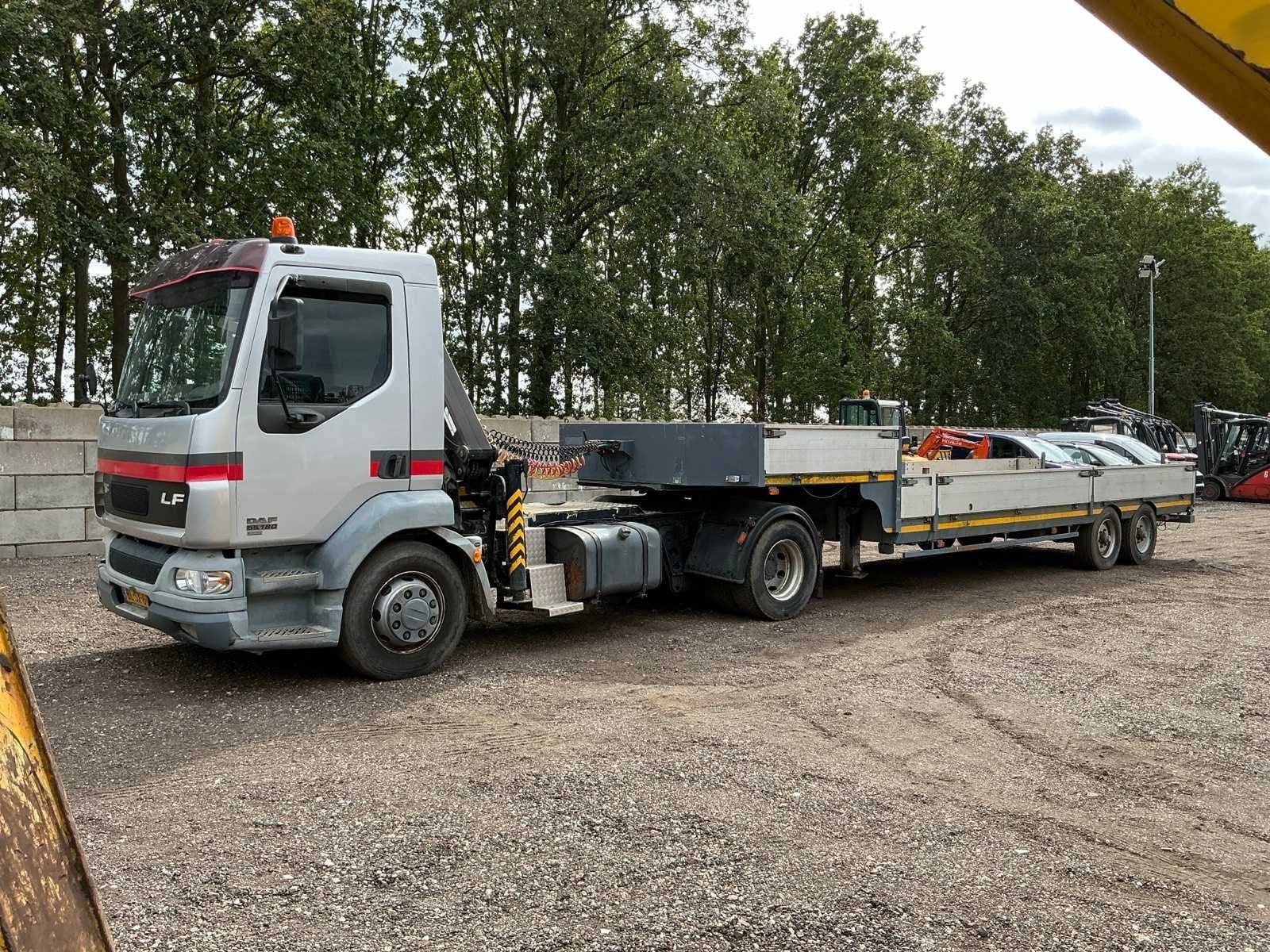 2002 daf LF 55.180 Vrachtwagen Met Palfinger PK7000 Autolaad, Auto's, Overige brandstoffen, Bedrijf, DAF, Te koop