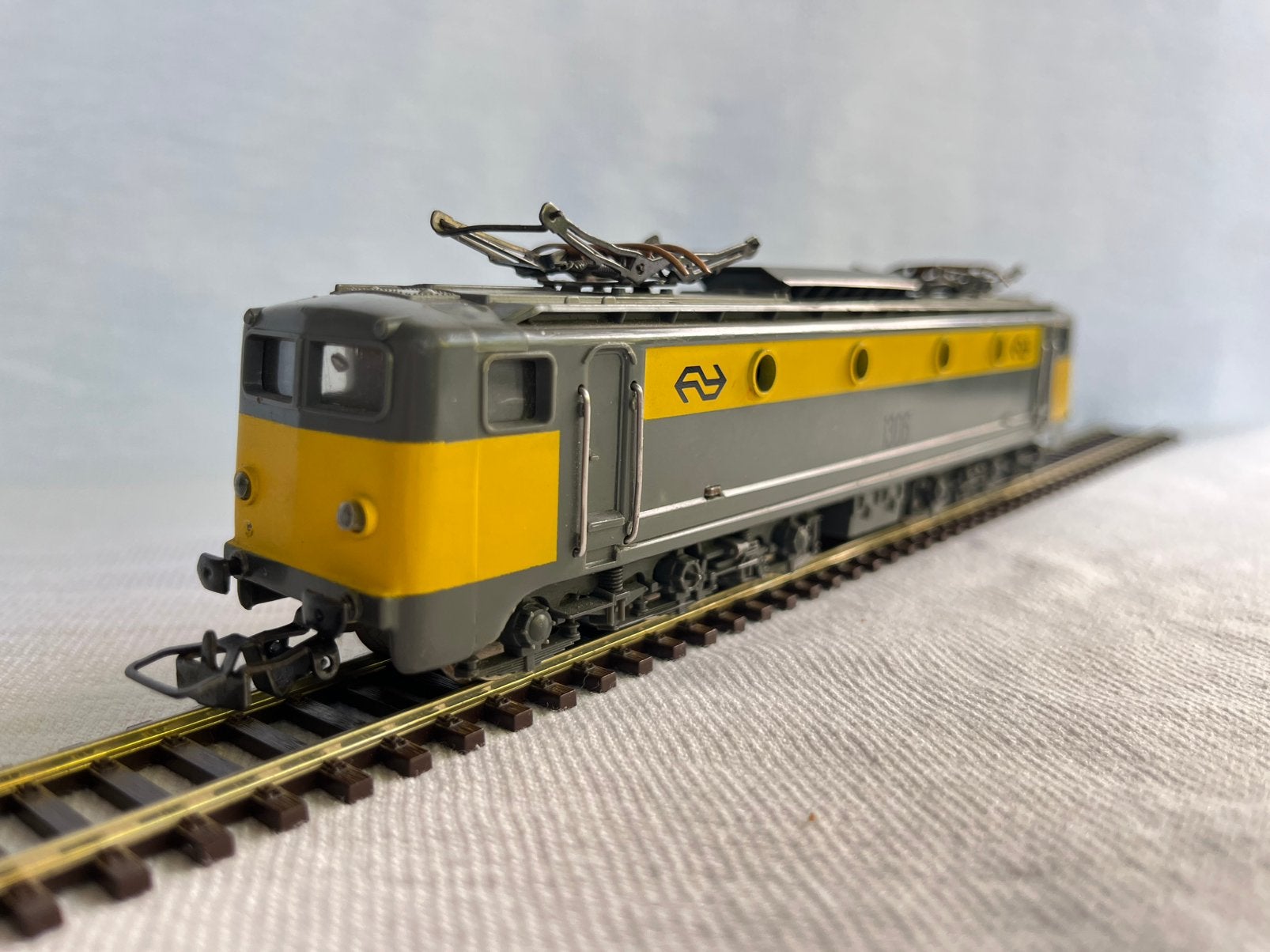 Jouef NS 1306 elektrische locomotief H0 (2), Hobby en Vrije tijd, Gebruikt, Jouef, Analoog, Ophalen of Verzenden