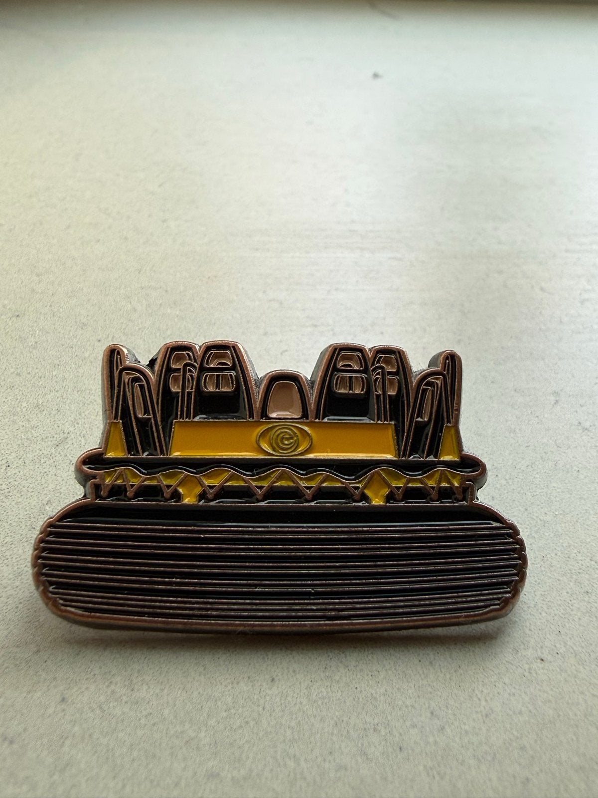 Efteling Pin Pirana Bootje, Ophalen of Verzenden, Gebruikt, Button of Speldje