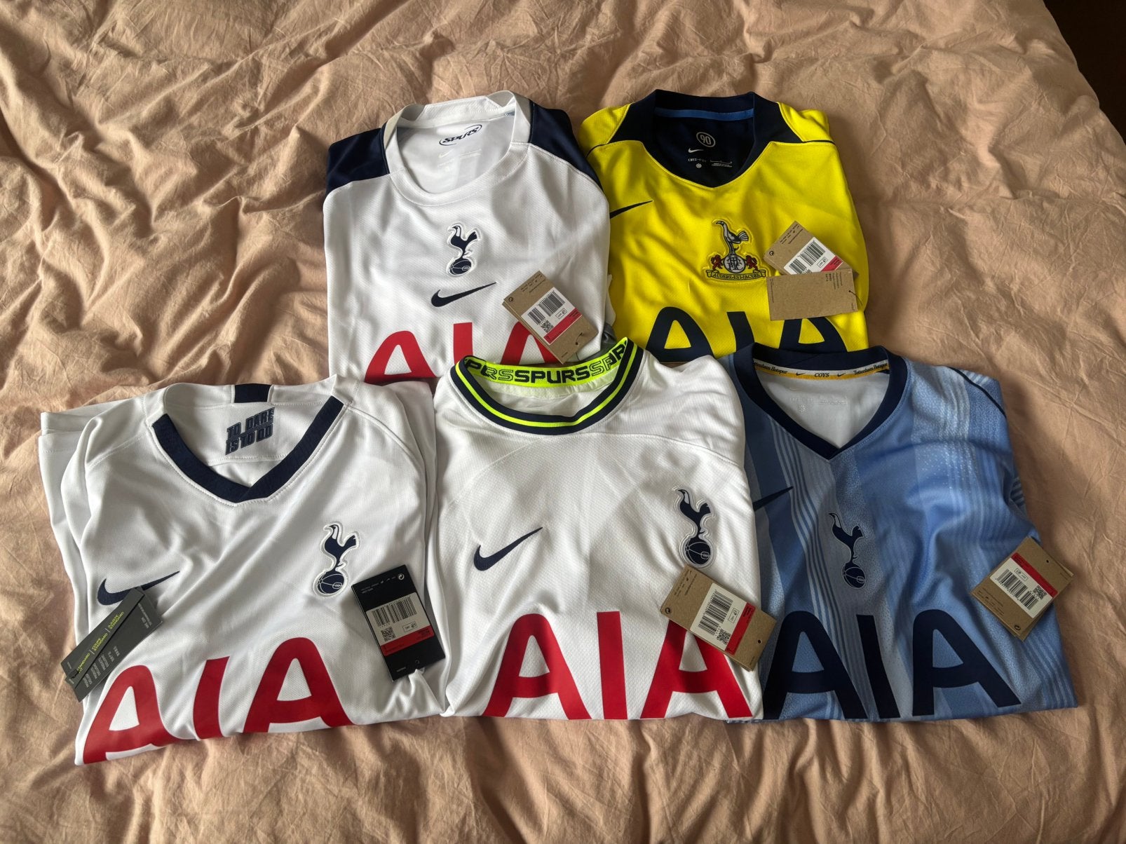Tottenham hotspur nike kit collection 5x bnwt, Verzamelen, Ophalen of Verzenden, Nieuw, Buitenlandse clubs, Shirt