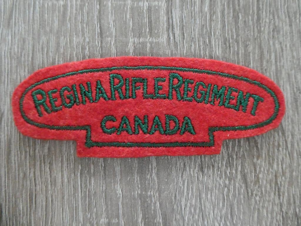 Regina Rifle Regiment Canada shoulder sleeve, Ophalen of Verzenden, Landmacht, Engeland, Embleem of Badge