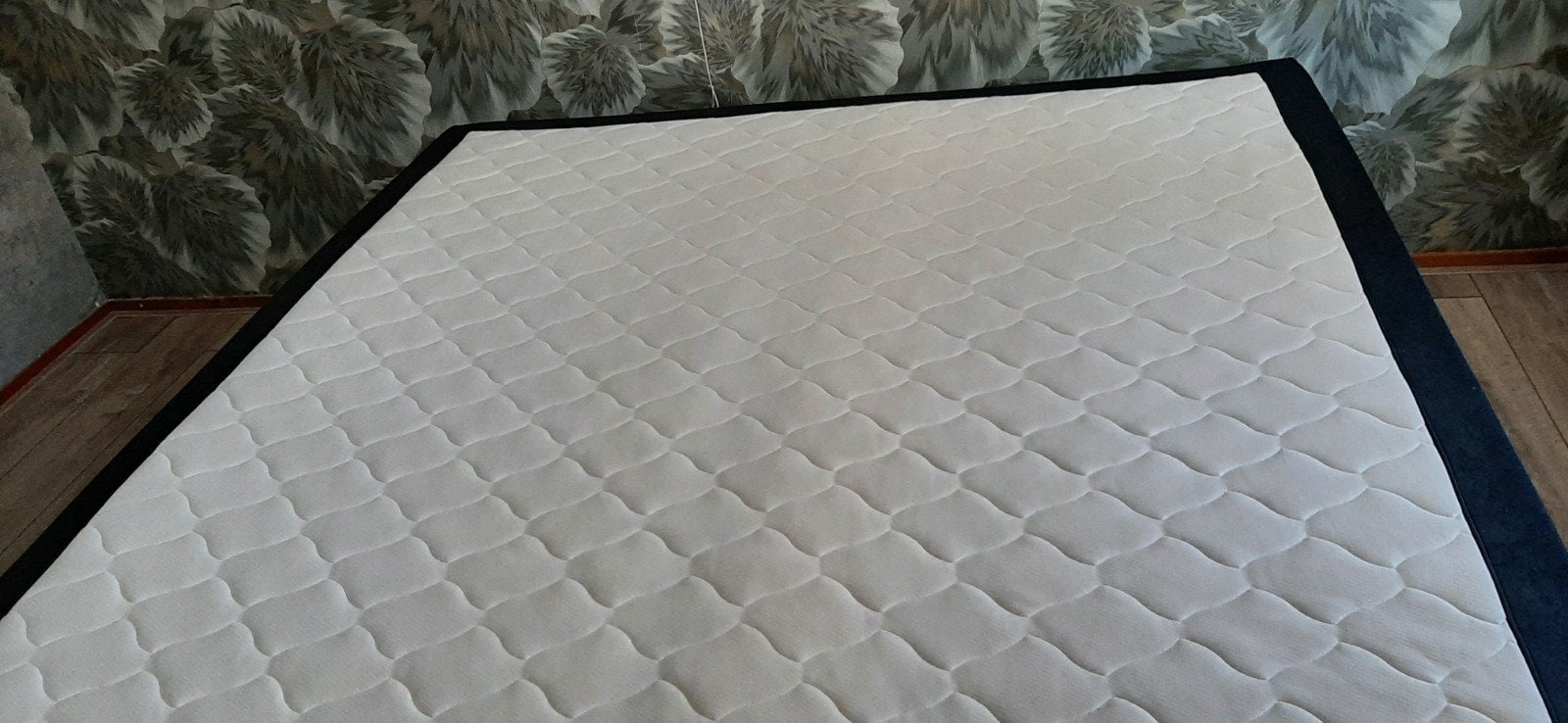 Boxspring zwart, Ophalen, Tweepersoons, Zo goed als nieuw, 180 cm