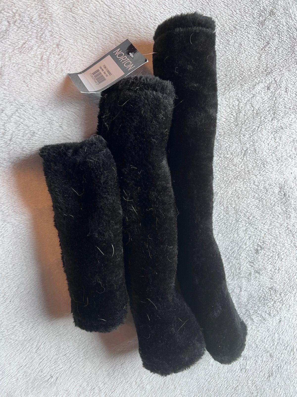 Set van 3 Nieuwe Zwarte Bontjes Norton Neusbontje Kinbontje, Dieren en Toebehoren, Ophalen of Verzenden, Nieuw