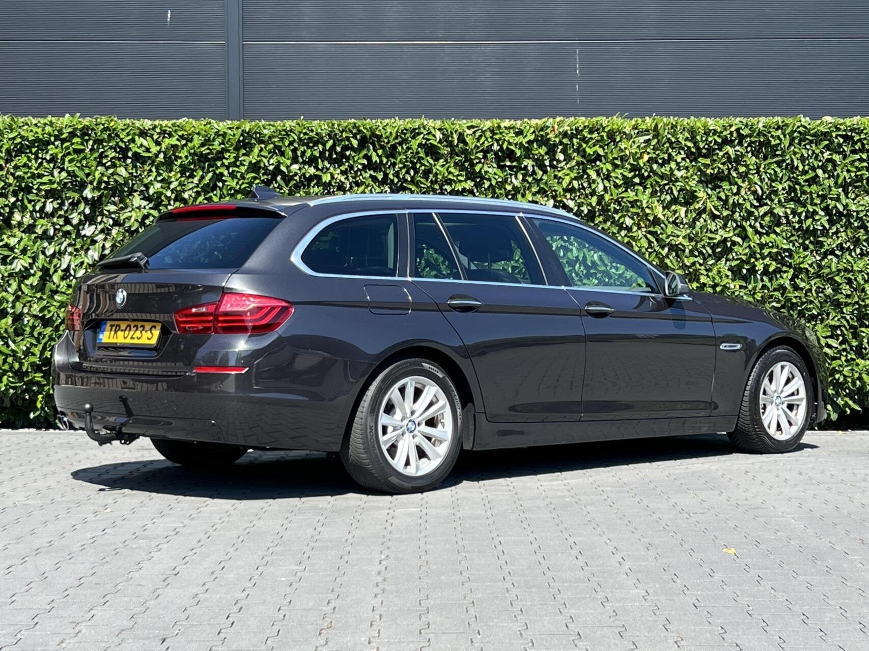 BMW 5-serie Touring 525d High Executive EURO 6, PANORAMADAK, Auto's, BMW, Automaat, Achterwielaandrijving, Euro 6, 2000 kg