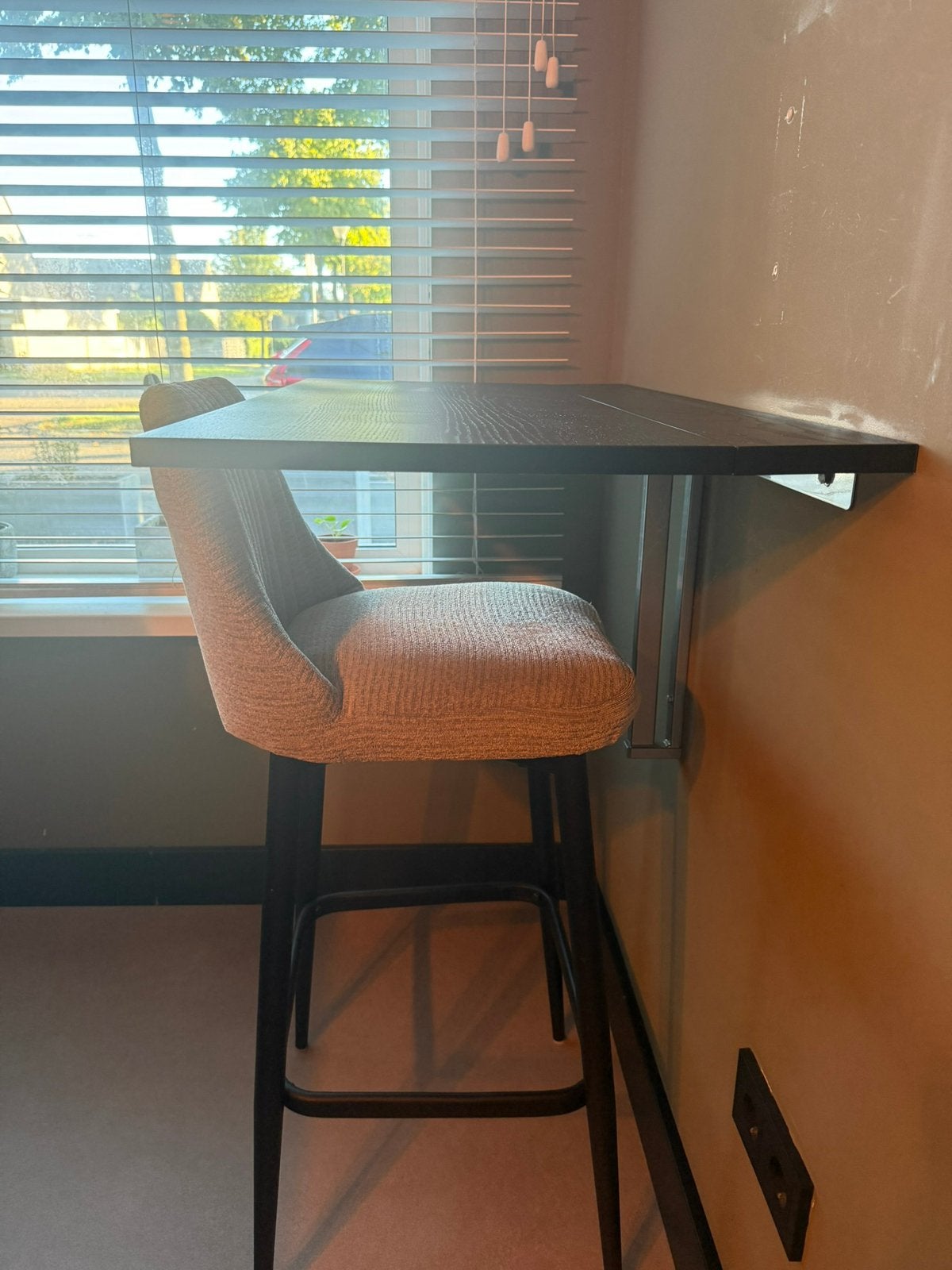 IKEA BJURSTA klaptafel wandtafel/werktafel - donker walnoot, Huis en Inrichting, Ophalen, Gebruikt, 50 tot 100 cm, 75 – 100