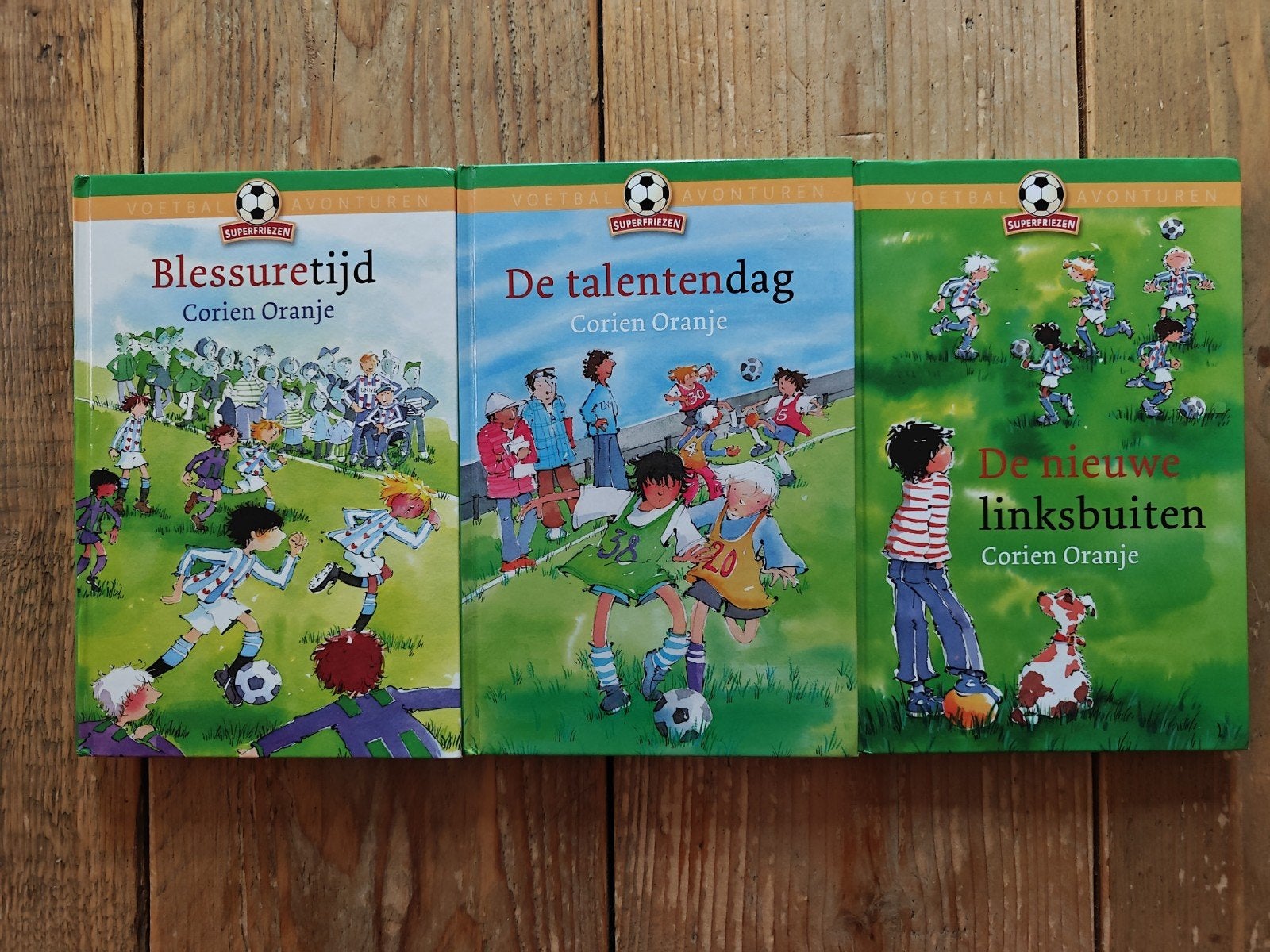 3 Delen van de serie: SuperFriezen., Ophalen of Verzenden, Fictie algemeen