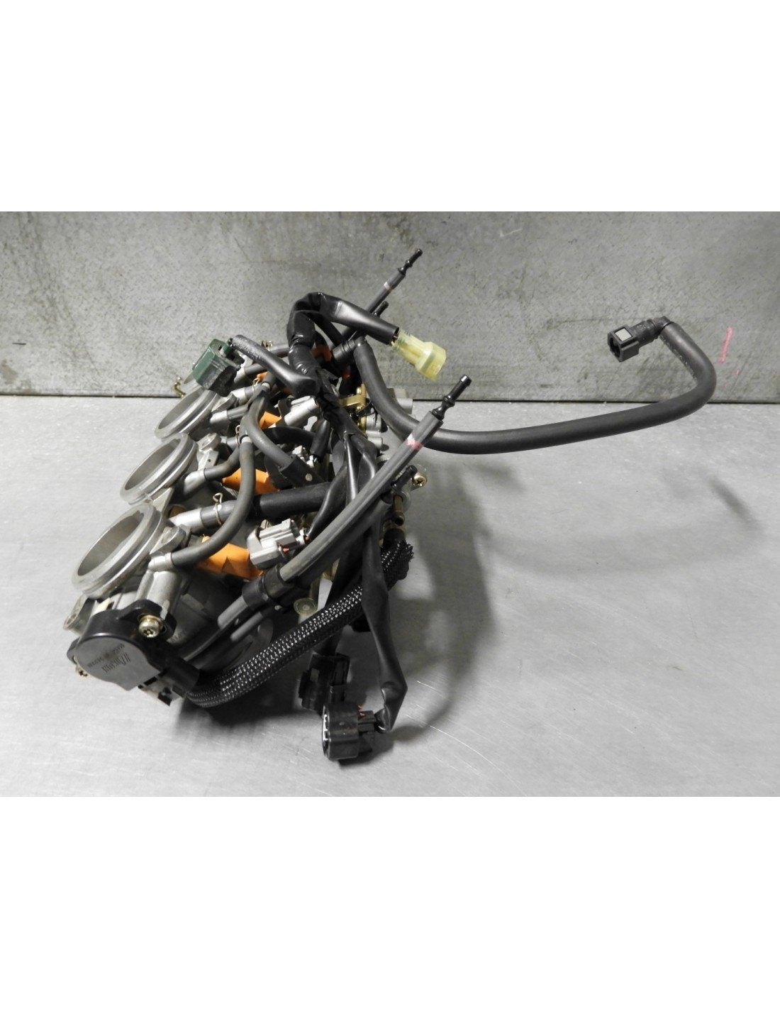 FZ6 2004 - 2007 Yamaha Injectorbody D1-43229