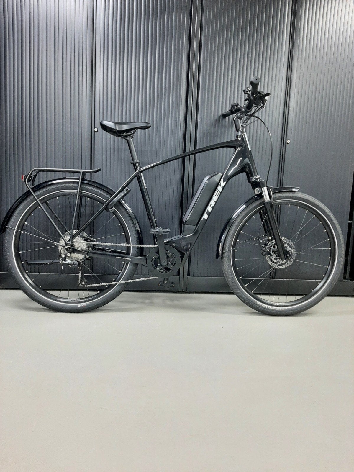 Trek Allant +5 Bosch CX 545Wh, Versnellingen, Zo goed als nieuw, 57 tot 61 cm, Schijfrem