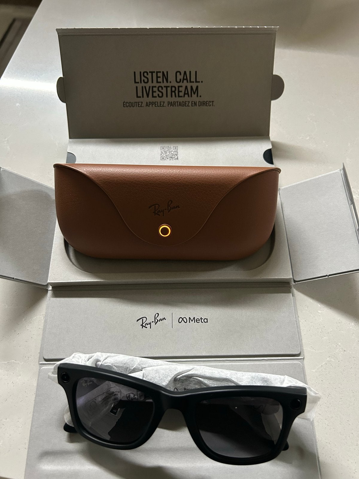 Nieuwe Ray-Ban Stories Wayfarer Zonnebril met Meta, Zonnebril, Zwart, Nieuw, Ophalen of Verzenden