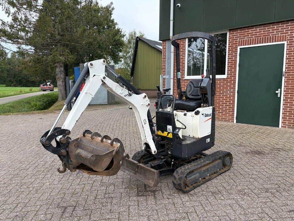 Bobcat E10, Ophalen, Graafmachine