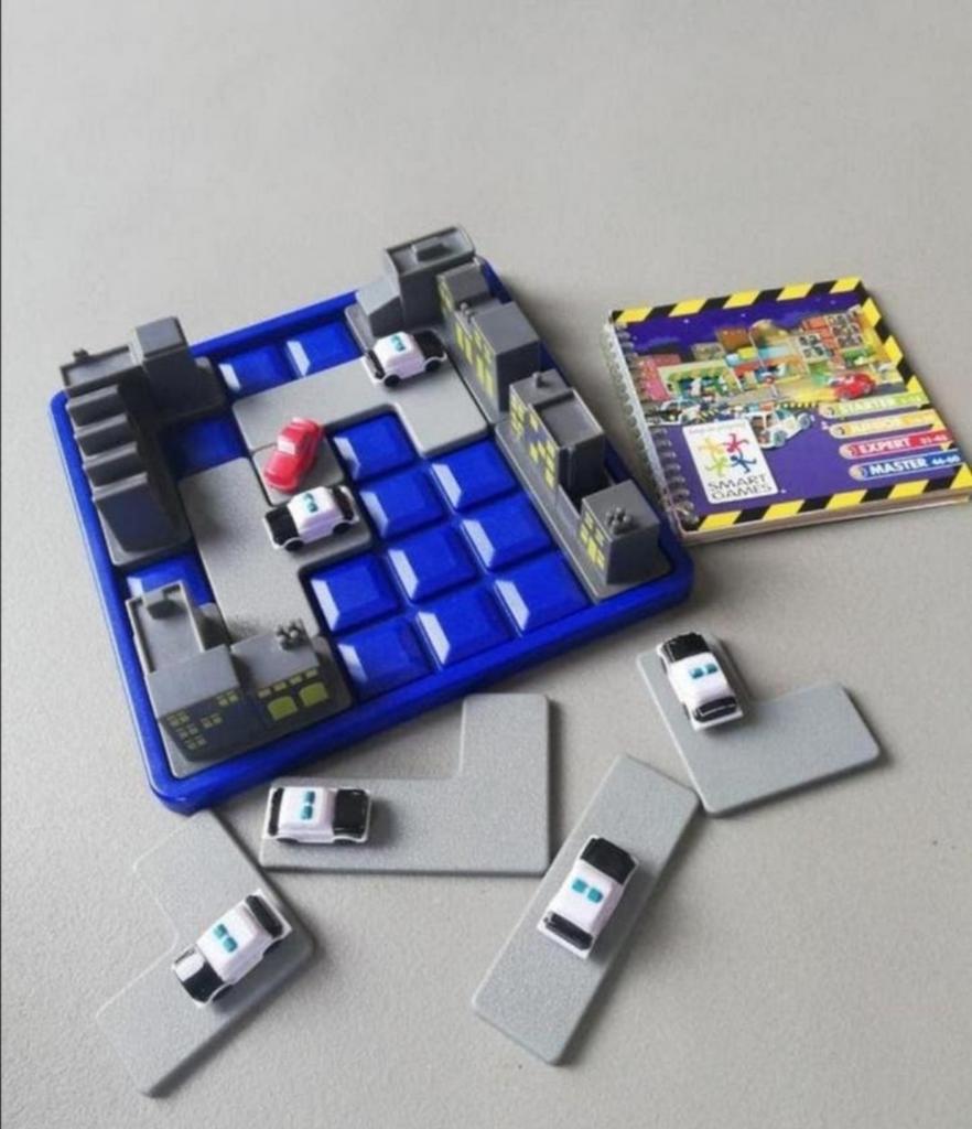 Road block, smart games iq raadsels, Ophalen of Verzenden, Minder dan 500 stukjes, Zo goed als nieuw, Rubik's of 3D-puzzel