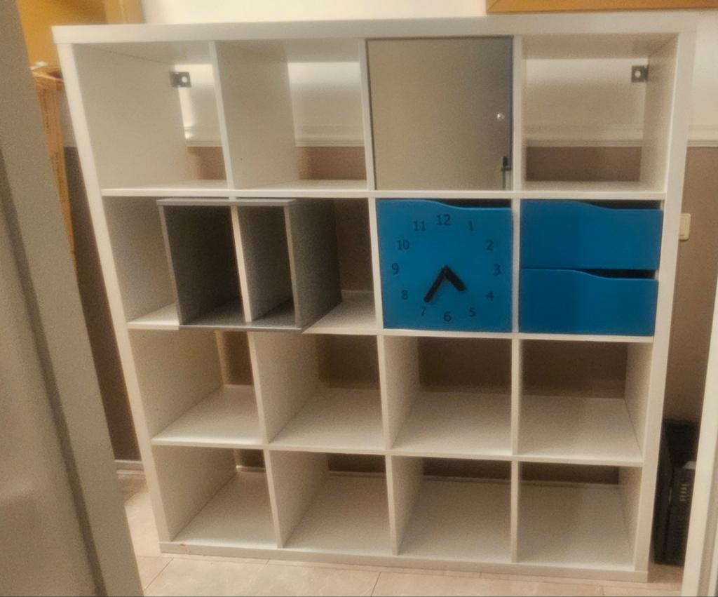 Kallax kast ikea wit met 4 inzetten, Ophalen of Verzenden