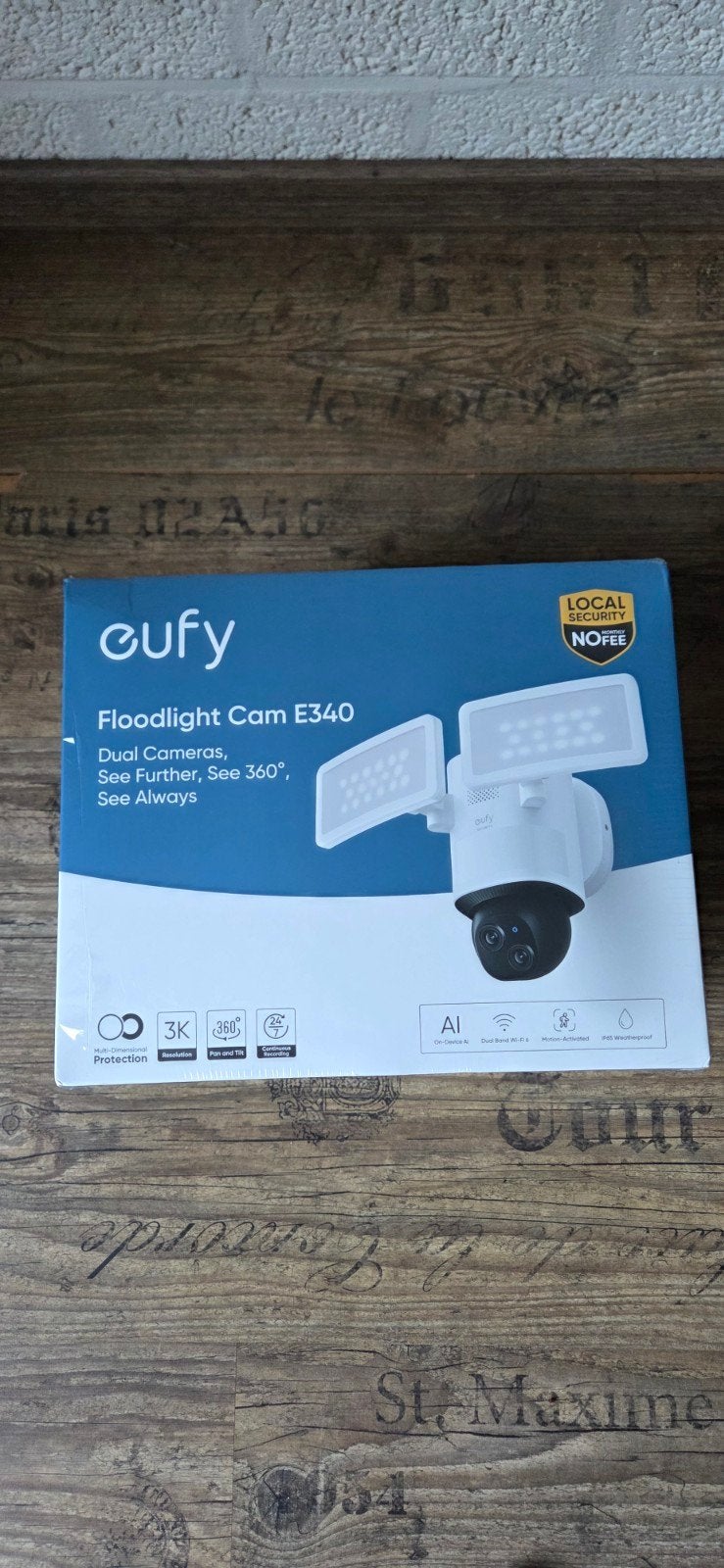 Nieuw: Eufy Floodlight Cam E340 - Dual Camera Buitenbeveilig, Audio, Tv en Foto, Videobewaking, Ophalen of Verzenden, Nieuw, Buitencamera