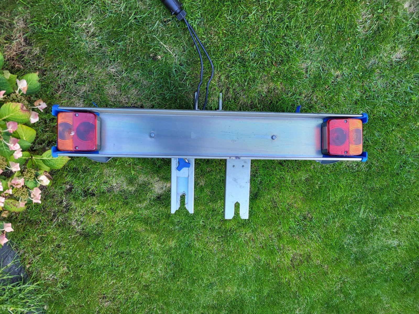 Fietsendrager met verlichtingsbalk voor trekhaak, Ophalen, Gebruikt
