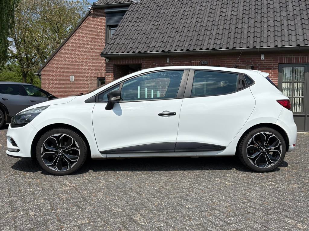 Renault Clio 1.2 54KW 5-DRS 2016 Wit, Auto's, Renault, Voorwielaandrijving, Stof, 4 cilinders, 1200 kg