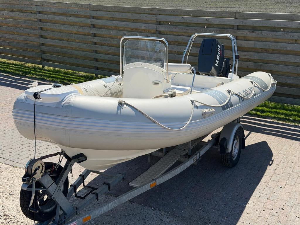 RIB 5m met Yamaha 85 pk 2-takt motor, Gebruikt, Ophalen of Verzenden, 30 pk of meer, Buitenboordmotor