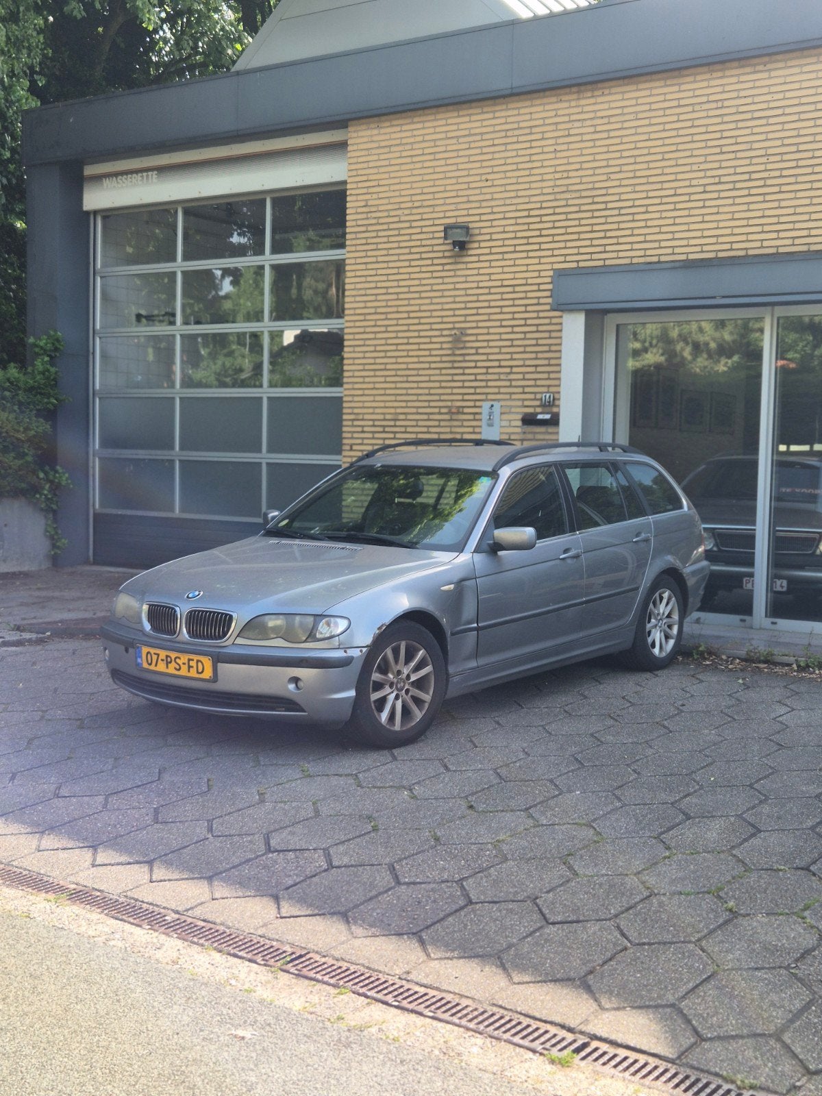 BMW 3-Serie 1.8 I 316 Touring 2004 Grijs, Auto's, BMW, Achterwielaandrijving, 1250 kg, 4 cilinders, 1796 cc