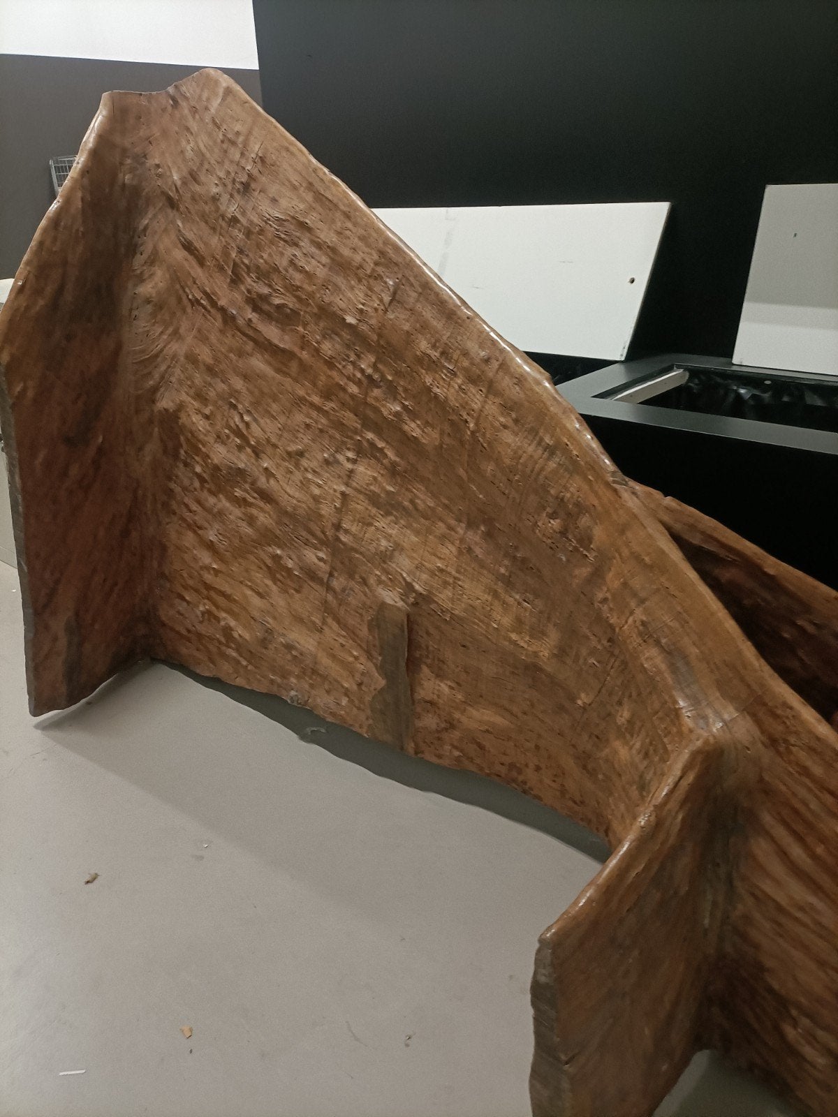 boomstam windscherm 3 meter lang hoogste punt 180 cm laag 50, Ophalen, Zo goed als nieuw, Hout
