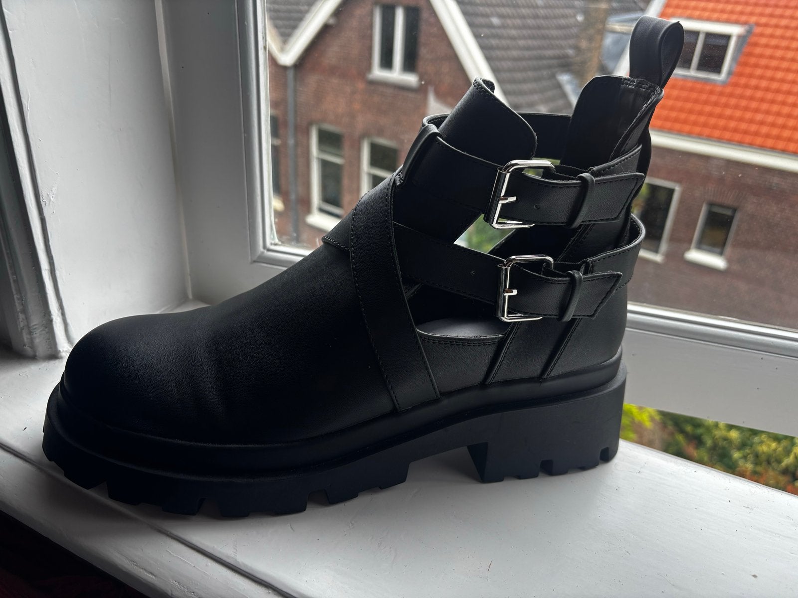 Even&Odd zwarte laarsjes met 2 gespen - Maat 43, Ophalen of Verzenden, Nieuw, Zwart