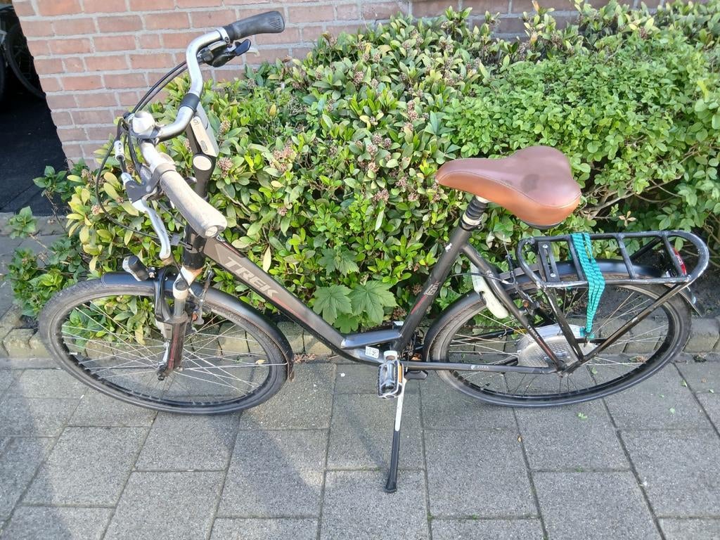 OPKNAPPER/STUDENT
damesfiets Trek inch fr 62cm 
24 vers, Gebruikt, 56 cm of meer, Meer dan 20 versnellingen, Ophalen