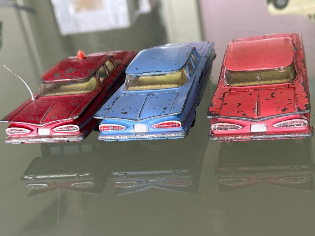 CHEVROLET IMPALA CORGI TOYS, Ophalen of Verzenden, Gebruikt, Auto, Corgi