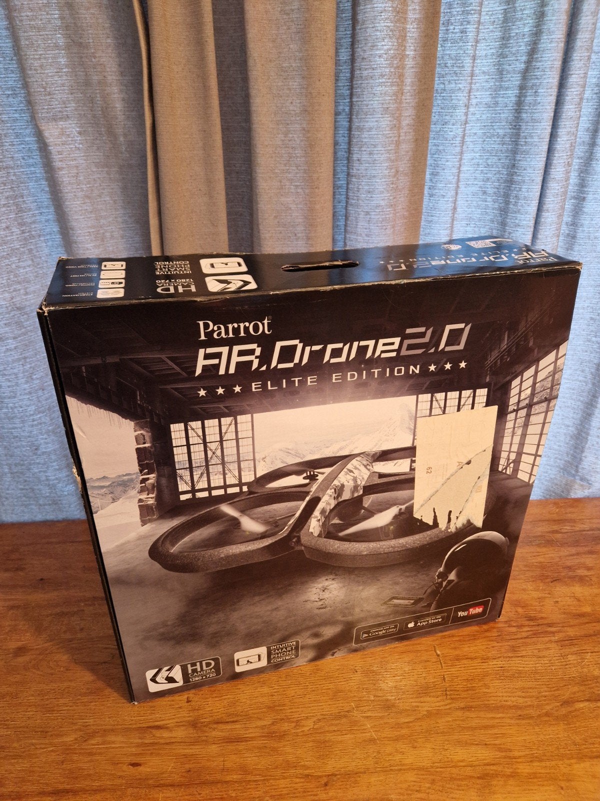 Parrot AR Drone 2.0, ongebruikt, Parrot, Parrot, Ophalen of Verzenden, Zo goed als nieuw